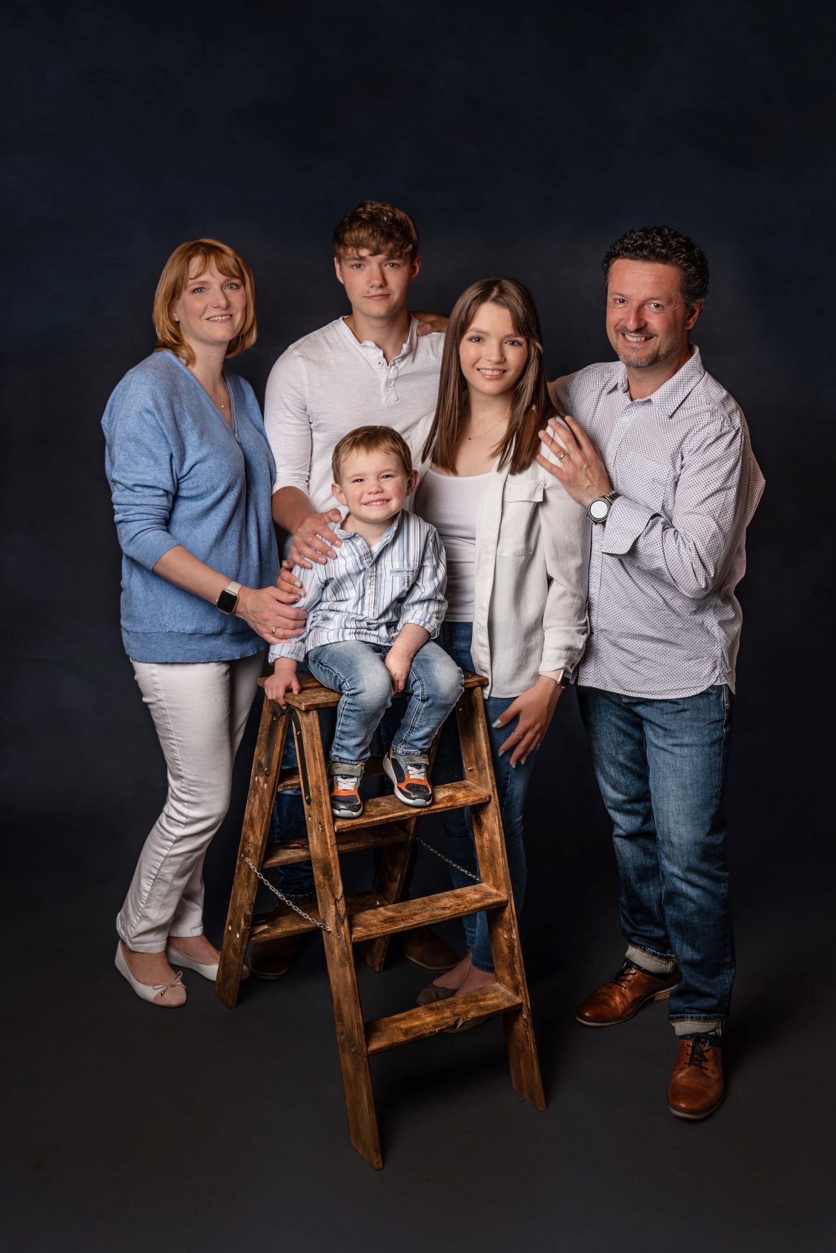 family photo shoot in rugby